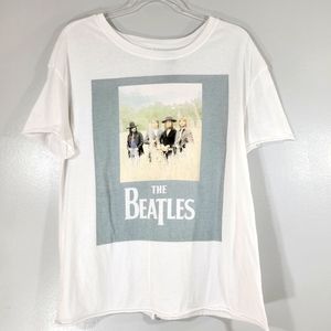 THE BEATLES white pixel Group In Field rock n roll short sleeve graphic tshirt